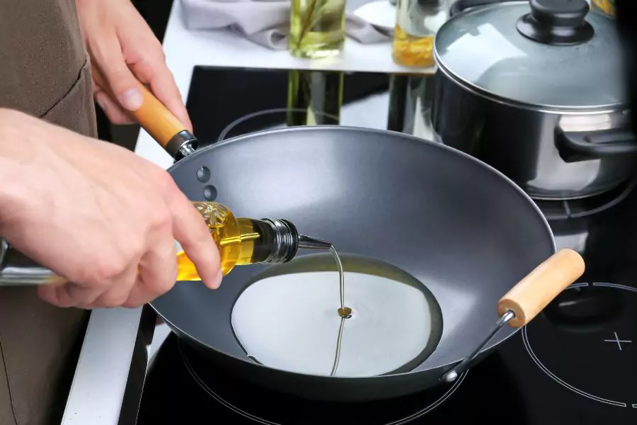 The Benefits of Using Different Types of Cooking Oil