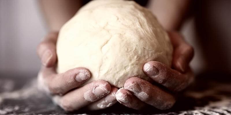 How Long to Let Pizza Dough Rise